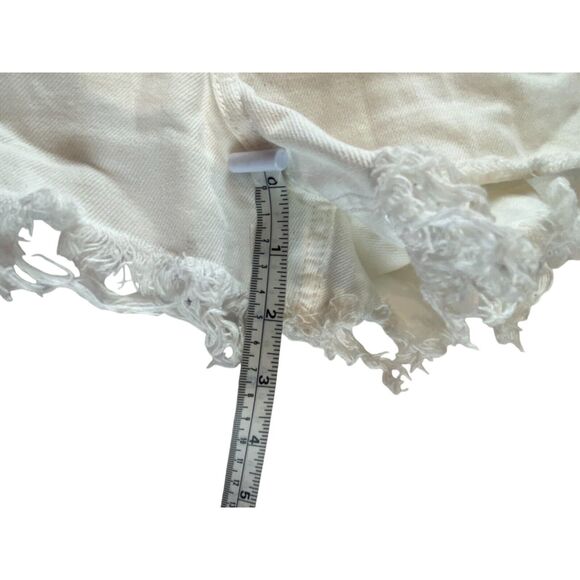 Hollister Womens Shorts Size 13/31 White High Rise Cut Off Distressed Button Fly - Picture 3 of 8